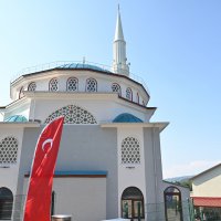 Camiler yaşam alanına dönüşüyor 