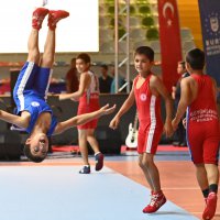 Yaz spor okullarına renkli veda 