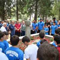 Softaoğlu Mehmed Pehlivan dualarla anıldı 