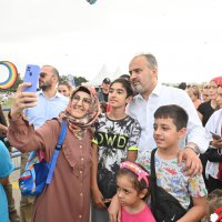 Zafer coşkusu göklere yansıdı 