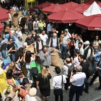 İpeksi festival koza alımıyla başladı 