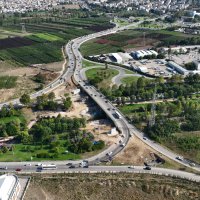 Ulaşım düğümü köprülerle çözülüyor 