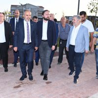 Göçmen konutları yeşile kavuştu 