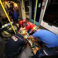 Metroda nefes kesen tatbikat  