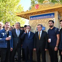 Bakan Bozdağ, çorbayı çeşmeden içti 