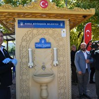 Bakan Bozdağ, çorbayı çeşmeden içti 