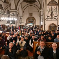 Kandil coşkusu camileri doldurdu 