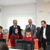 Okullara teknolojik destek 