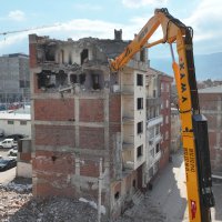 İstanbul Caddesi yıkımlarla şekilleniyor 