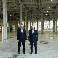 Yenişehir pazar alanında sona doğru 