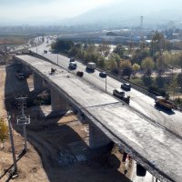 Trafiğe köprülü neşter 