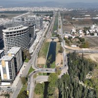 Trafiğe köprülü neşter 