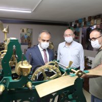 Tophane’de zaman tıkır tıkır işliyor 