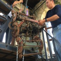 Tophane’de zaman tıkır tıkır işliyor 