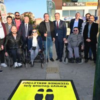 Temassız geçişle, yayalara engel yok 