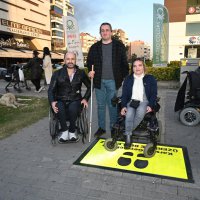 Temassız geçişle, yayalara engel yok 