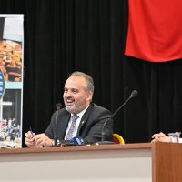 Başkandan üniversitelilere altın öğütler 