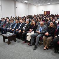 Başkandan üniversitelilere altın öğütler 