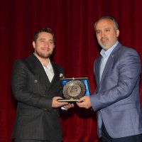 Bursa’da tiyatro coşkusu başladı 