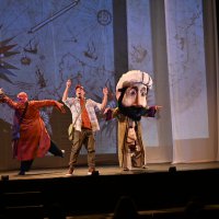 Bursa’da tiyatro coşkusu başladı 