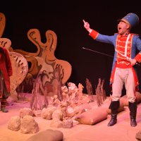 Tiyatro festivaline coşkulu veda 