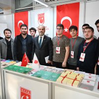 Kitap şöleni coşkuyla başladı 