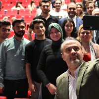 10 bin öğrenci, burslarına kavuştu 