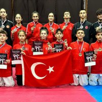 Büyükşehirli sporcular Arnavutluk’tan boş dönmedi 