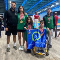 Yüzmede 3 rekor, 15 madalya 