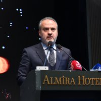 BUSİAD’ın büyük ödülü Büyükşehir’e 