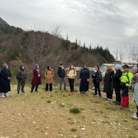 Kadınların 'İyilik hareketi' doğada başladı 