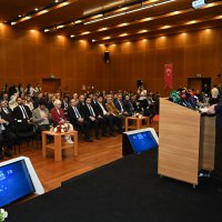 Türk dünyası yeni nesil medyayı konuştu 