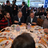 Bakan Kasapoğlu ve Başkan Aktaş gençlerle buluştu 