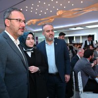 Bakan Kasapoğlu ve Başkan Aktaş gençlerle buluştu 