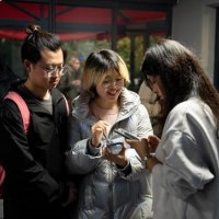 Büyükşehir tiyatrosu, İzmir’e ‘misafir’ oldu 