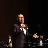 Cumhuriyet’in 100’üncü yılı şarkılarla kutlandı 