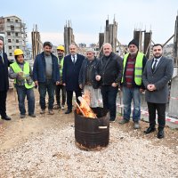 Gençler için bir tesis de Yenibağlar’a 