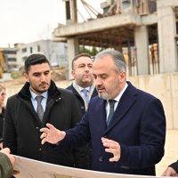 Gençler için bir tesis de Yenibağlar’a 