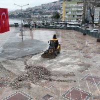 Gemlik meydanına estetik dokunuş 