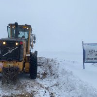 Karlı yollarda yoğun çalışma 