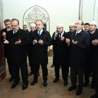 Sultan 2. Murad Han dualarla anıldı 