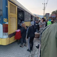 Sarı otobüslerle umuda yolculuk 