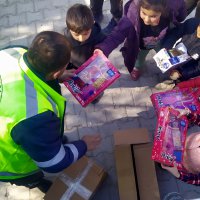 ‘Çocuklar gülsün’ diye, Büyükşehir sahada 