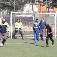 Depremzede çocuklarla moral maçı 