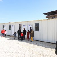 Acı hayata konteynerde yeni başlangıç 