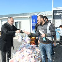 ‘Çarklar durmasın’ diye işçinin karavanası Bursa’dan 