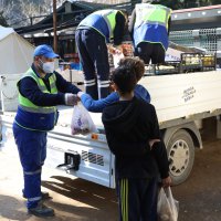 Depremzedenin meyve-sebzesi Bursa’dan 