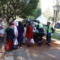 Depremzedenin meyve-sebzesi Bursa’dan 