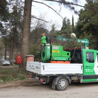 Bursa ekibi Hatay’da uçkunla mücadeleye başladı 