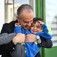 Başkan Aktaş, Bursa’da depremzedeleri ziyaret etti 